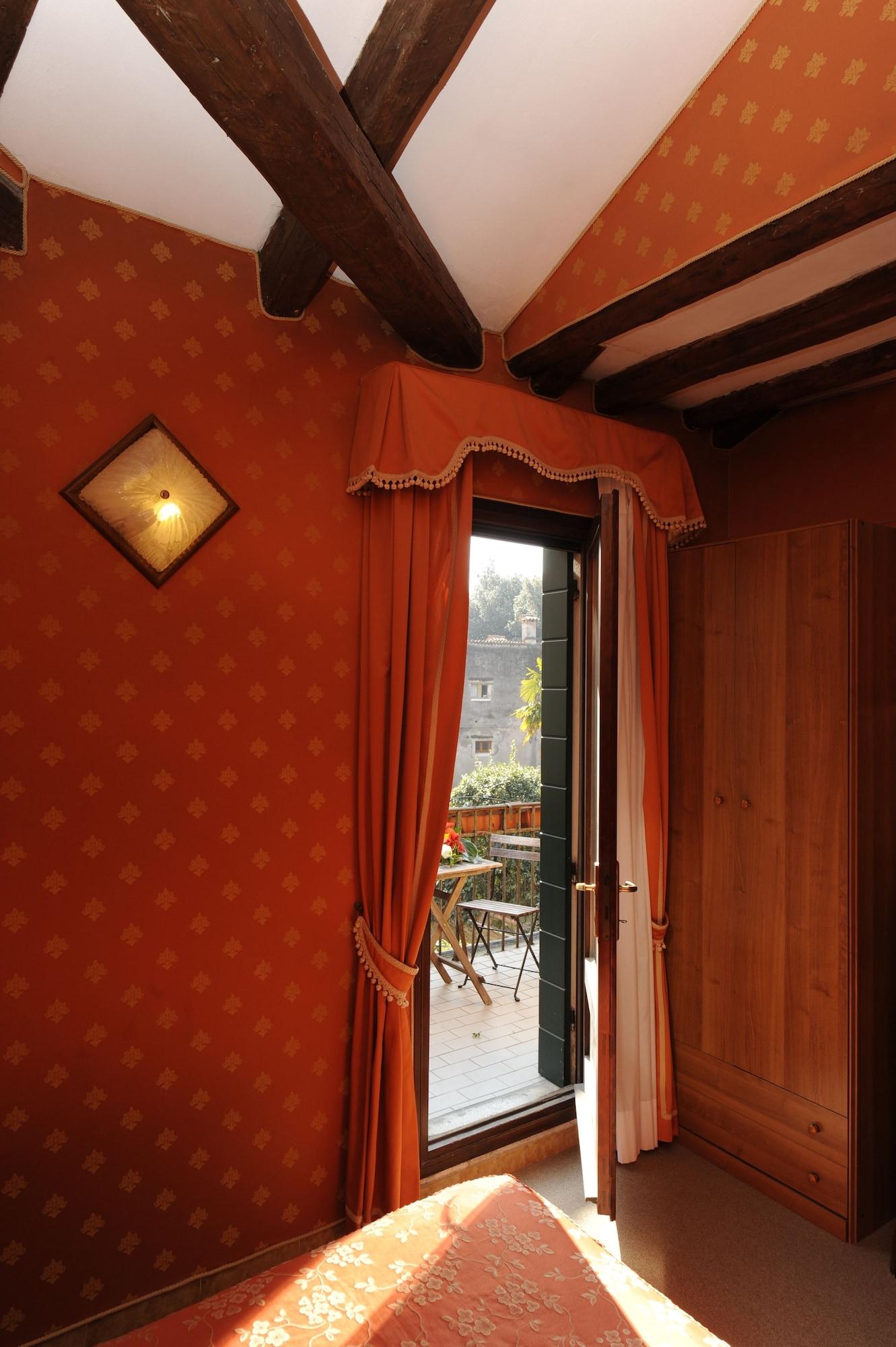 Hotel Villa Rosa Venice Exterior photo