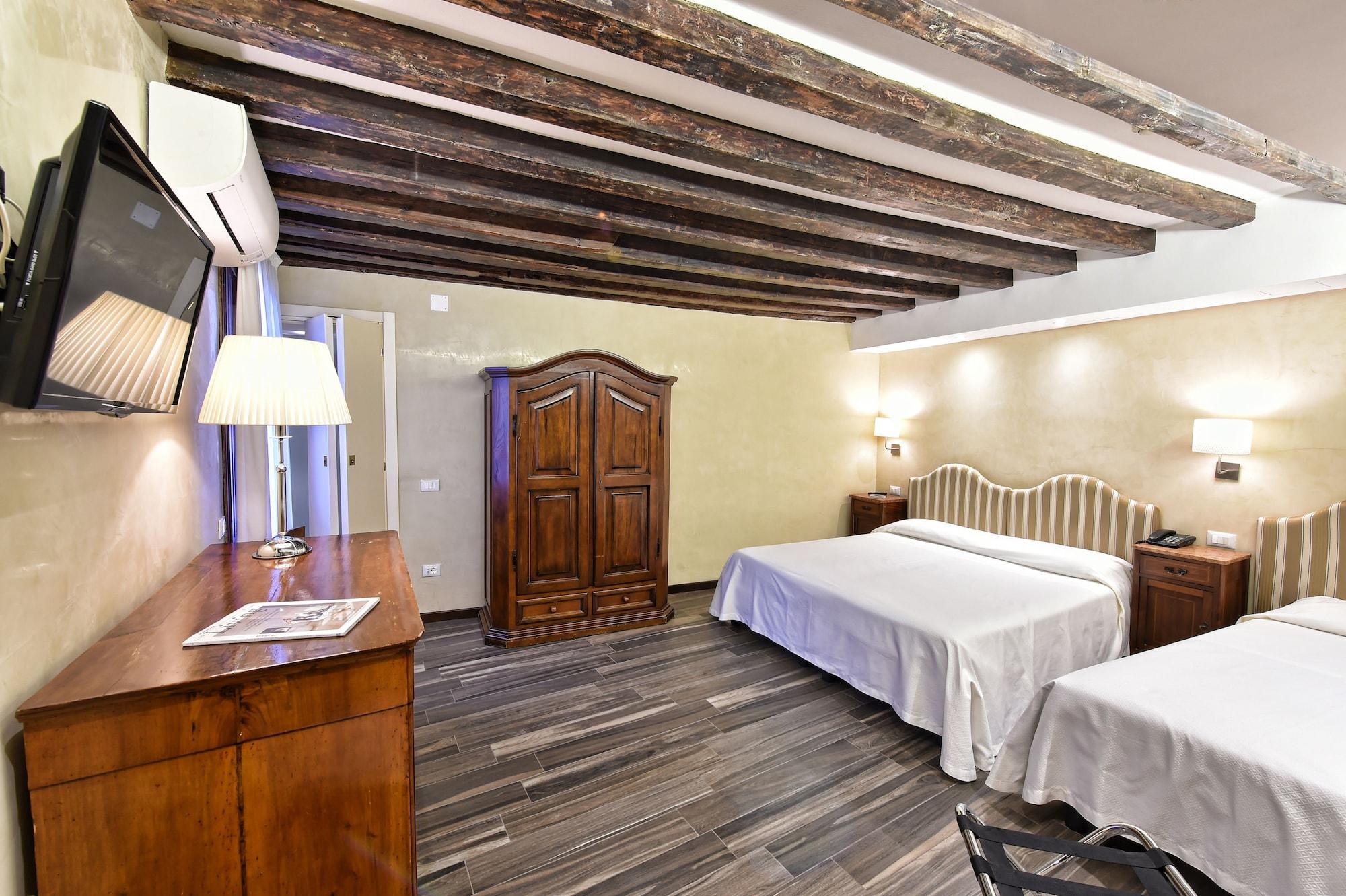 Hotel Villa Rosa Venice Exterior photo